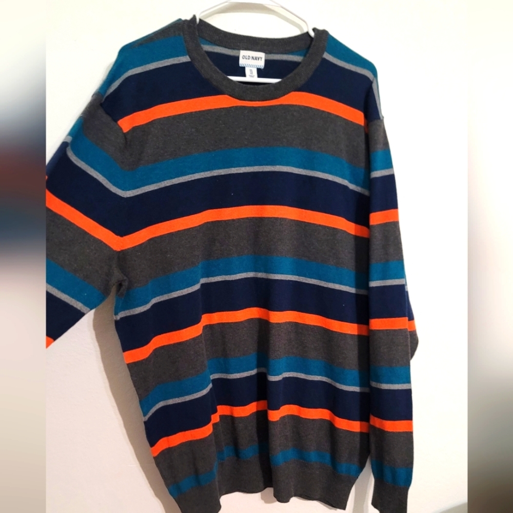 Old Navy Sweater